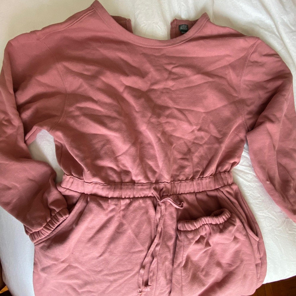 Comfy cute, and warm jumpsuit. Brand: Wild Fable. With pockets!